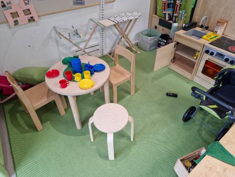 Puppenwohnung und noch mehr in der Rollenspielwerkstatt